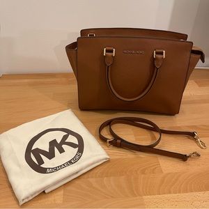 Michael Kors | Large Selma Zip Top Satchel